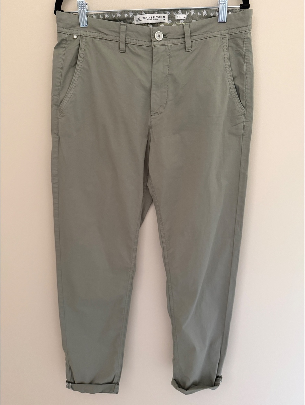 NWT Denim & Flower, 30, olive green slim chino trousers